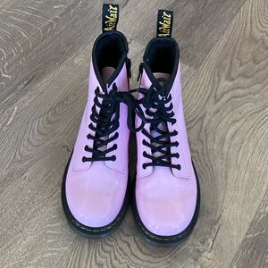 Dr. Martens pink patent leather size 3(big girls)